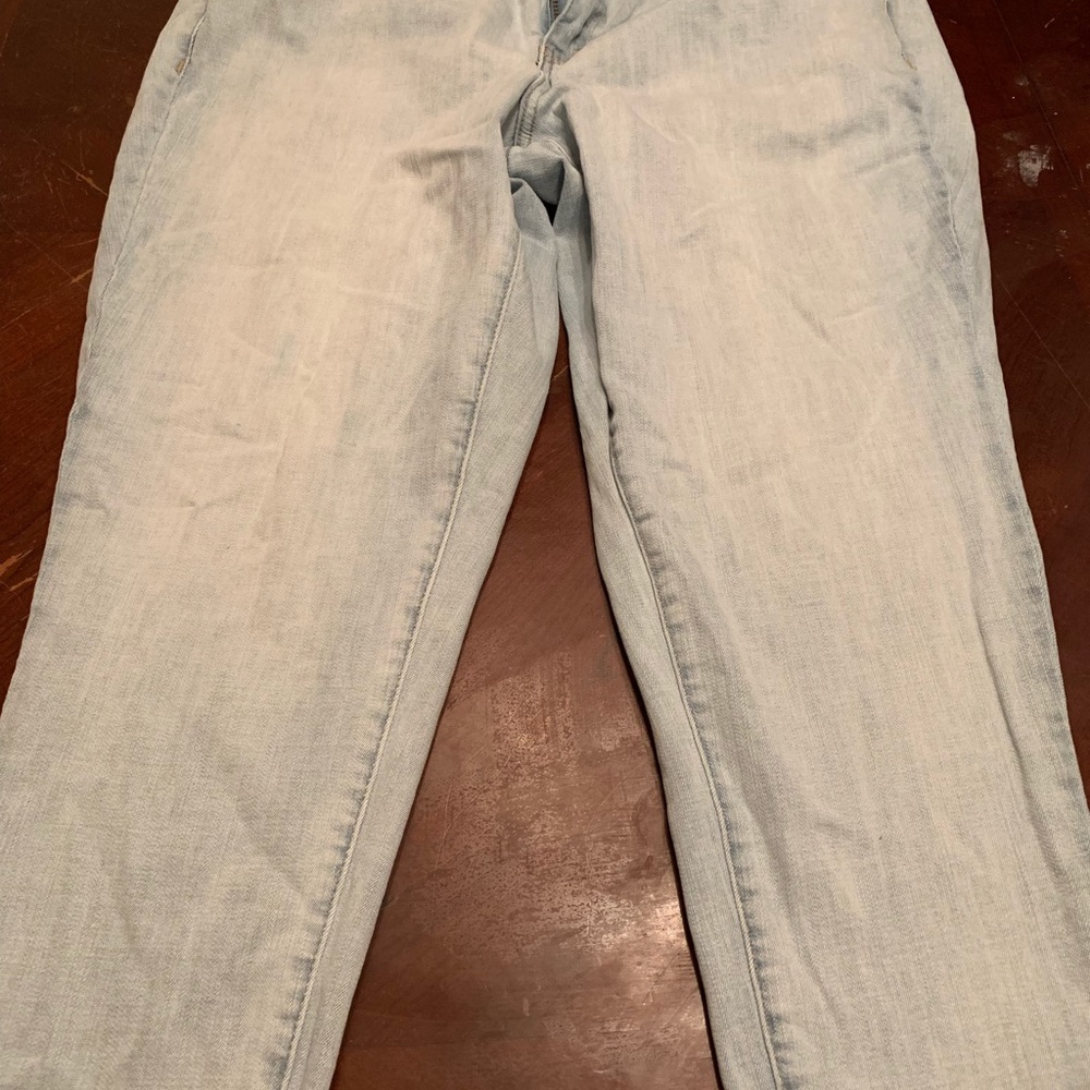 Lane Bryant Sz 20 Jeans with Frayed Hem...